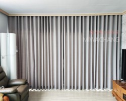 주택 거실 진베이지 암막커튼 시공