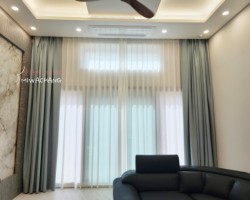 전원주택 거실 민트블루 암막커튼(펄) + 화이트 쉬폰커튼 시공