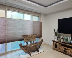 주택 거실 허니콤쉐이드(원코드탑다운) 시공