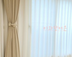 풍림아이원 거실 베이지 암막커튼 + 화이트 쉬폰커튼 시공