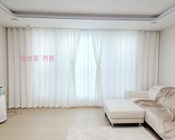풍림아이원 거실 화이트 암막커튼 시공