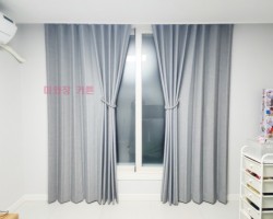 아파트 안방 그레이 암막커튼 시공