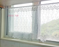 아파트 주방 화이트 자수레이스 커튼