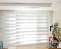 화이트 우드블라인드