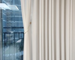 화이트내츄럴 중간지쉬폰커튼